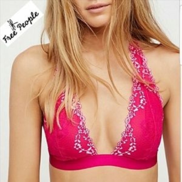 1. ๐ Free People Intimately Elle Lace Halter Bra - Picture 1 of 7